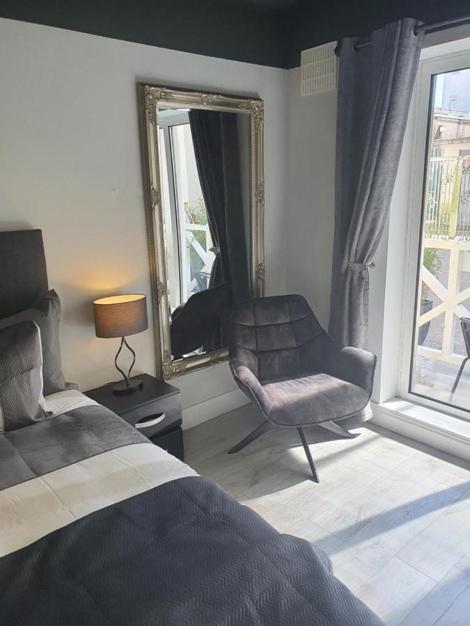 River View Apartment Suite Cork Kültér fotó